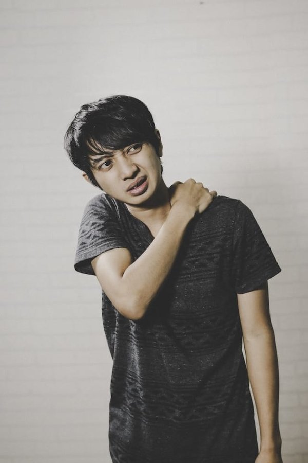 Soulagement des douleurs : Techniques efficaces et conseils pratiques pour patients et professionnels